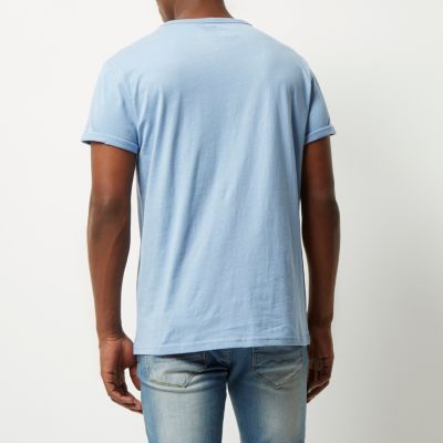 Blue pocket crew neck t-shirt